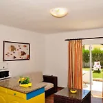 Aparthotel Tonel Turisticos 3*