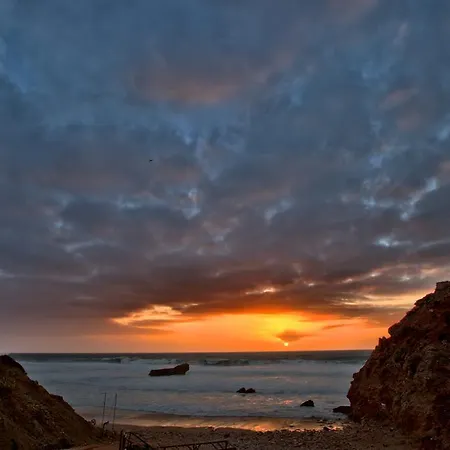 Tonel Turisticos 3* Sagres