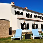 Tonel Turisticos Lägenhetshotell