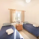 Lägenhetshotell Tonel Turisticos 3*