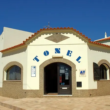 Apart-hotel Tonel Turisticos