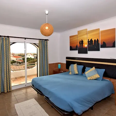 Apart-hotel Tonel Turisticos