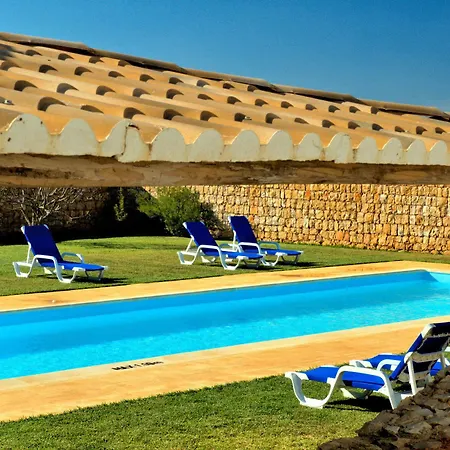 Apart-hotel Tonel Turisticos